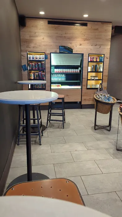 Starbucks Picture 1