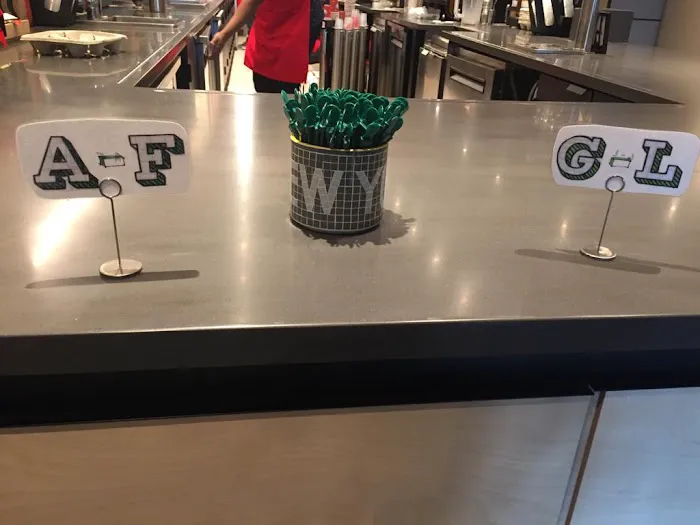 Starbucks Picture 6