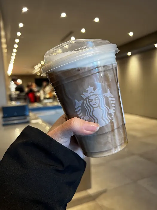Starbucks Picture 10