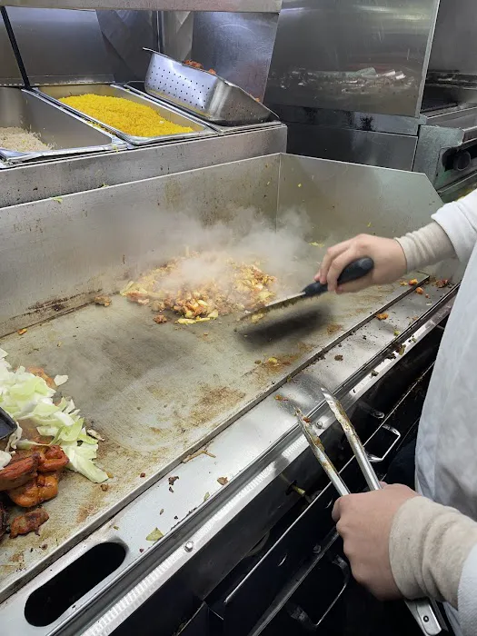 5&29 Halal Gyro Cart Picture 8