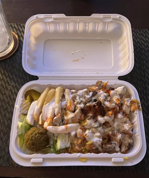5&29 Halal Gyro Cart Picture 6