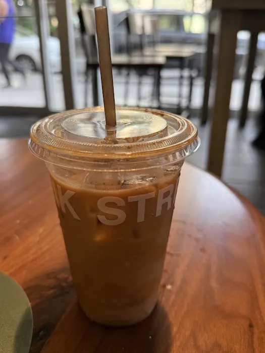 Blank Street Coffee Picture 1
