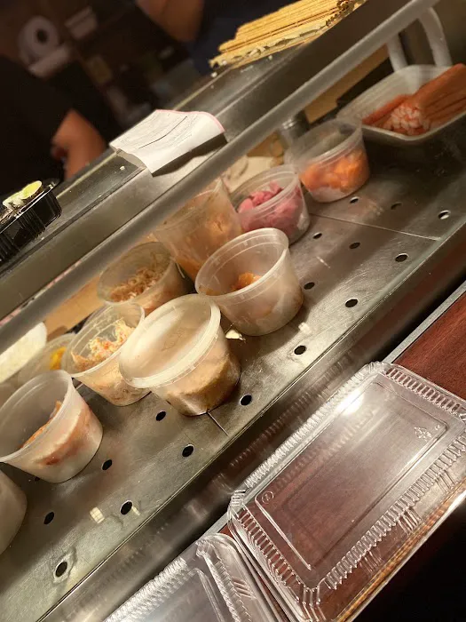 Akura Sushi Picture 4