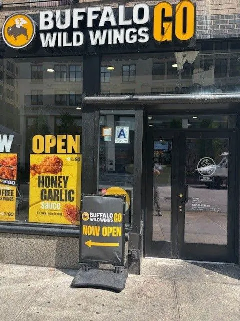 Buffalo Wild Wings 'GO' Picture 10