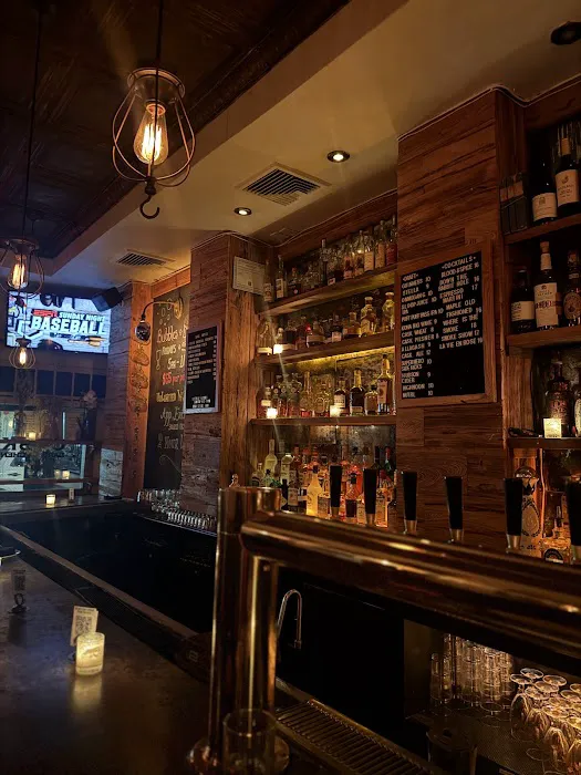 Cask Bar & Kitchen Picture 3