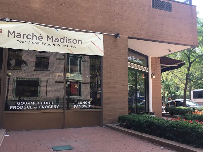 Marche Madison Picture 3