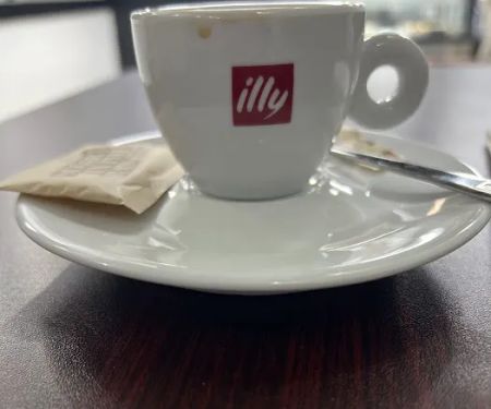 33 Captains’ Cafe