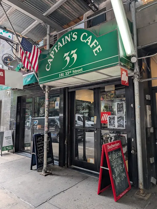 33 Captains’ Cafe Picture 5