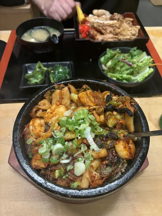 Kushi Kushi Yaki | Ramen & Yakitori Izakaya Picture 5