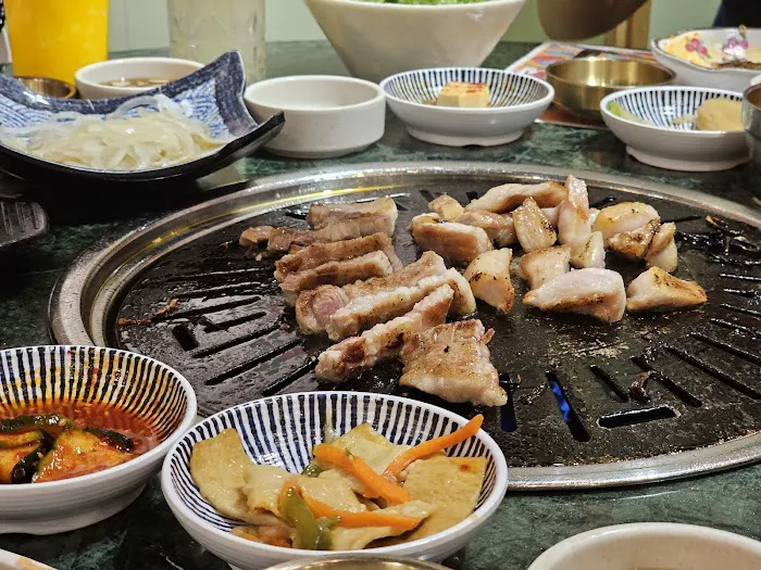 Ahgassi Gopchang Korean BBQ Picture 7