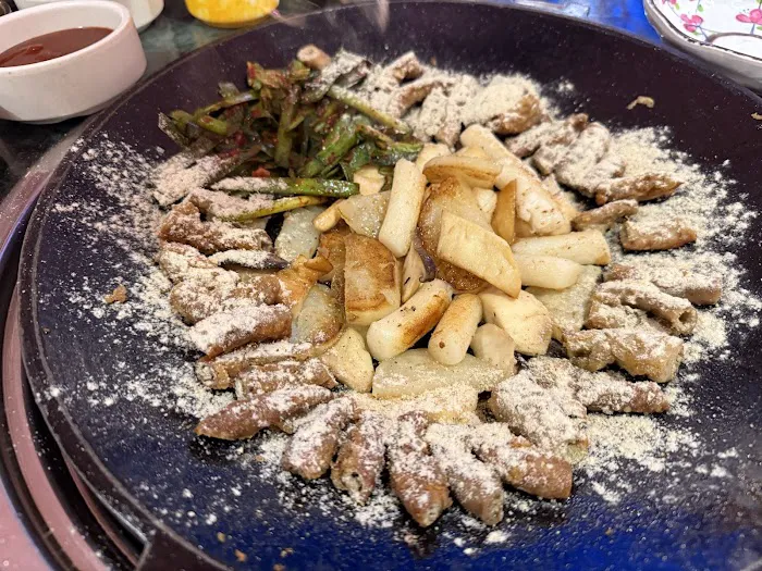 Ahgassi Gopchang Korean BBQ Picture 8