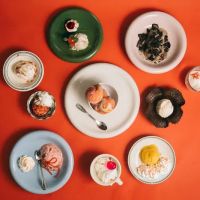 Honey's Ice Cream at Bear Donut ico