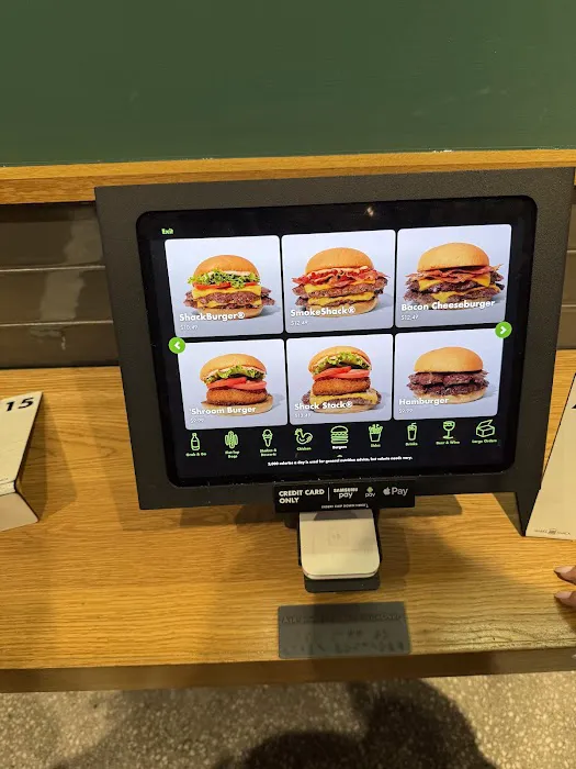 Shake Shack - Penn Station Picture 2