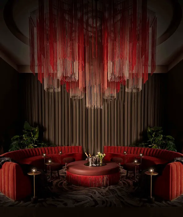 Everdene Bar Picture 4