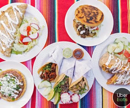 La Chona Mexican Food