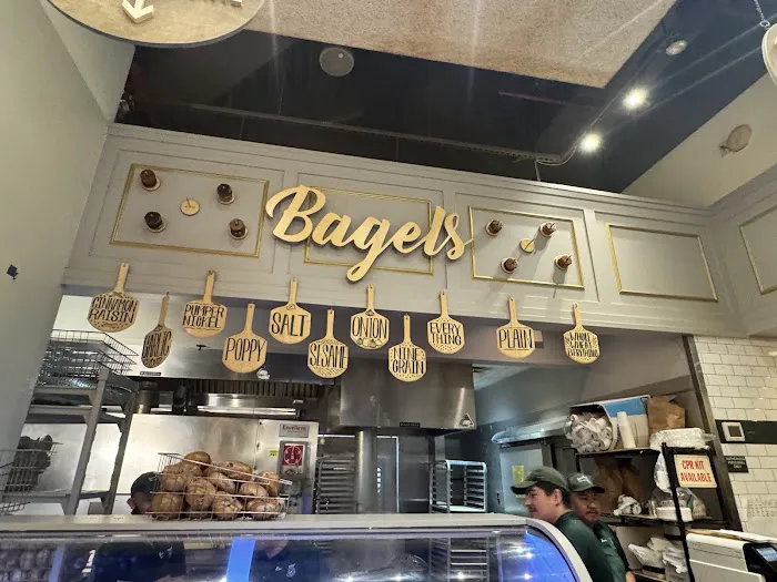 Ess-a-Bagel Picture 9