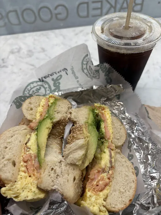 Ess-a-Bagel Picture 8