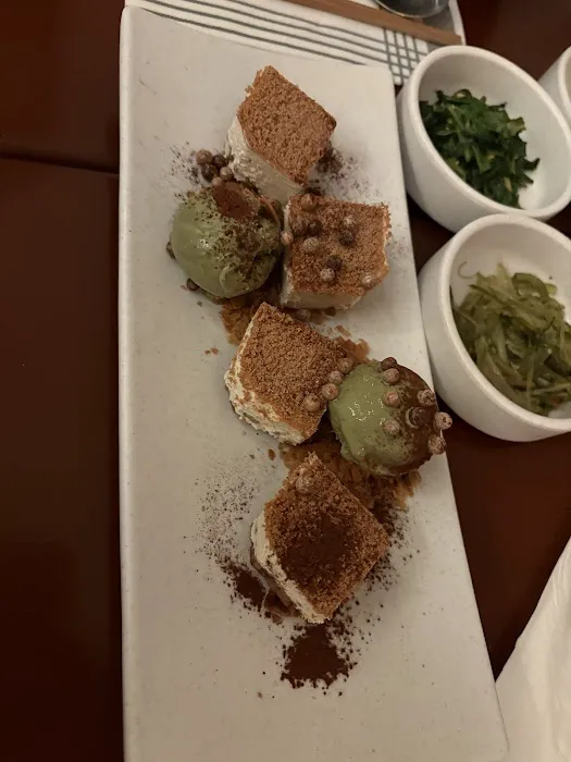 TAL Bistro | Koreatown NYC Picture 9