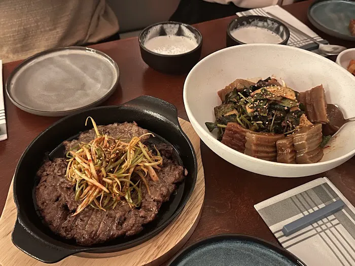 TAL Bistro | Koreatown NYC Picture 3