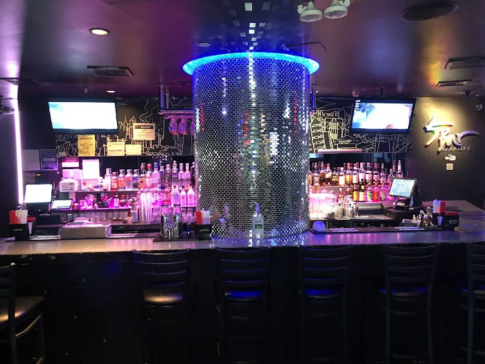 5 Bar Karaoke Picture 2