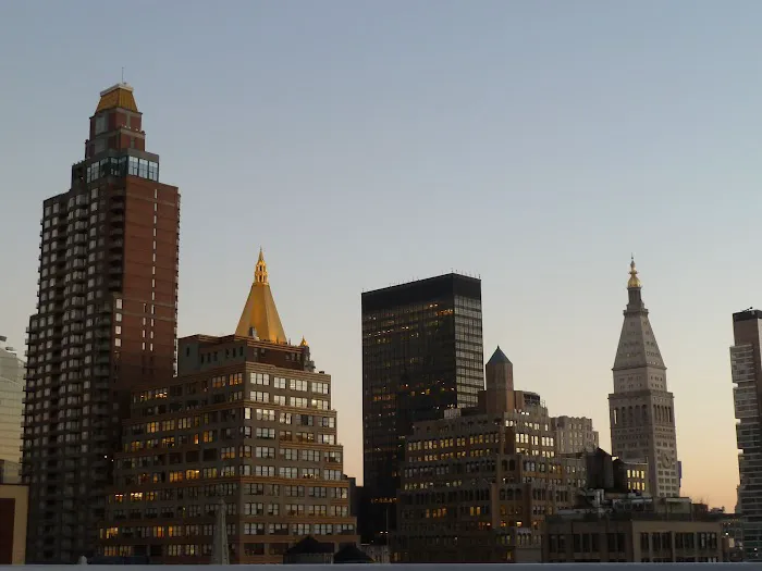 Up on 20 Rooftop Lounge Picture 5