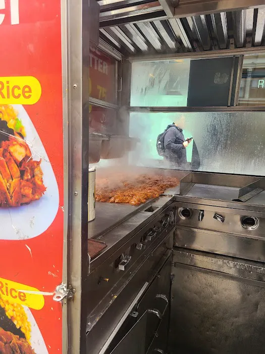 Rafiqi’s Food Cart Picture 2