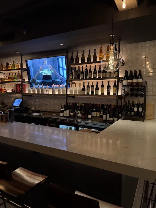 K SUSHI & BAR Picture 3
