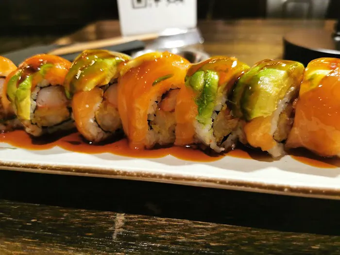 K SUSHI & BAR Picture 5