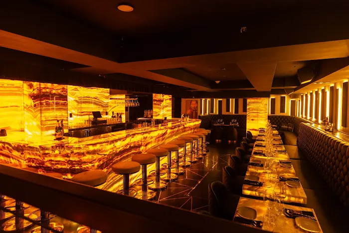 TEN11 LOUNGE & BAR (NOMAD) Picture 7