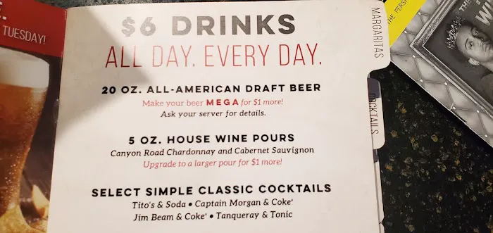 Signature Café and Bar Picture 4