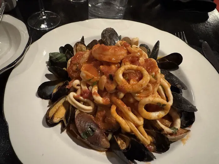 Nittis Italian Restaurant in Hell's Kitchen Picture 2