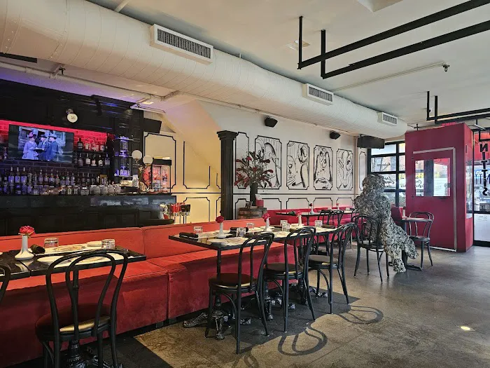 Nittis Italian Restaurant in Hell's Kitchen Picture 9