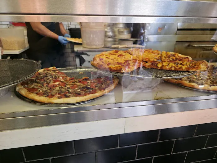 2 Bros Pizza Picture 1