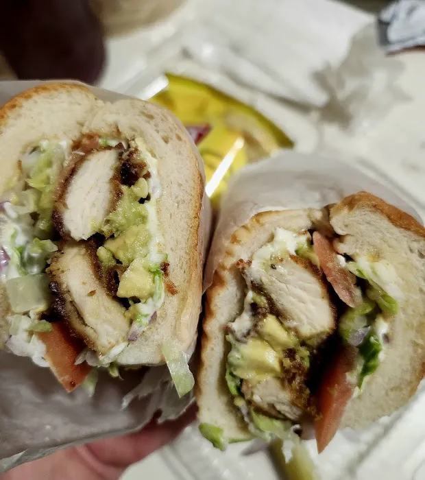 Lincoln Gourmet Deli Picture 8