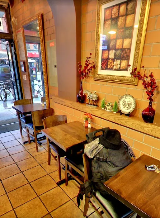 Asian Curry Hut Picture 5