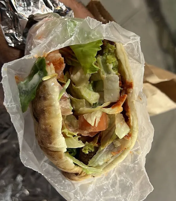 Falafel Station - BAYONNE Picture 7
