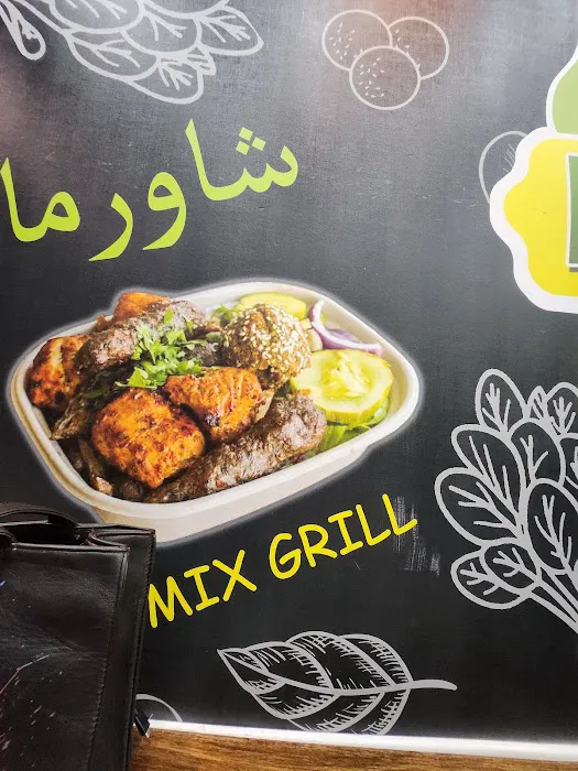 Falafel Station - BAYONNE Picture 6