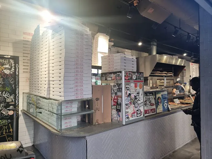 2 Bros Pizza Picture 4
