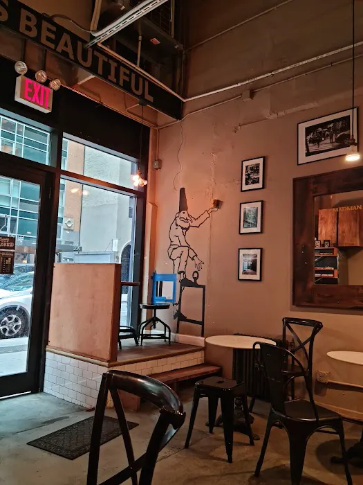 Madman Espresso Picture 2