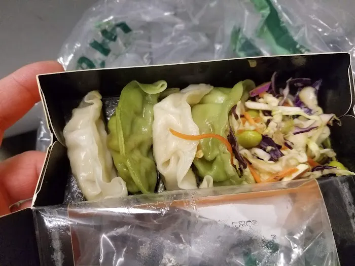 Wasabi Sushi & Bento Penn Station Picture 5