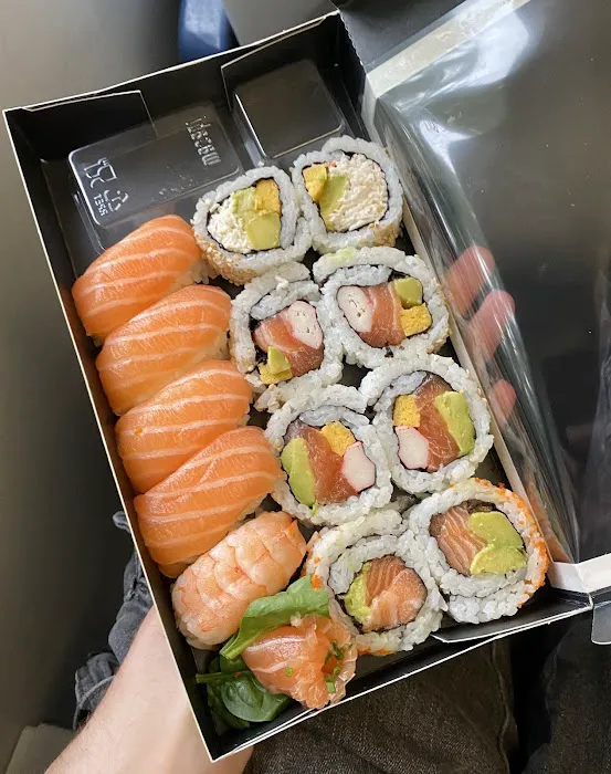 Wasabi Sushi & Bento Penn Station Picture 4