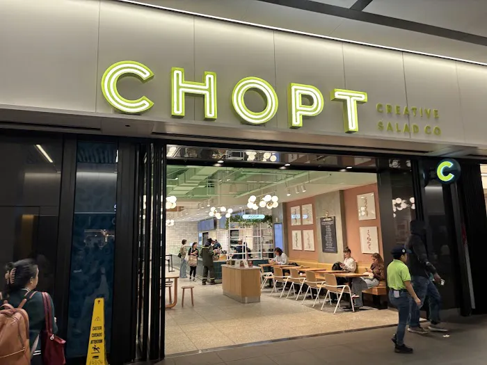 Chopt Creative Salad Co. Picture 9