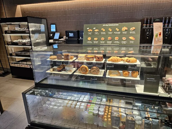 Starbucks Picture 4