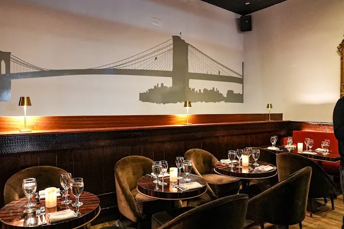 Latitude 39 Restaurant & Bar Picture 7
