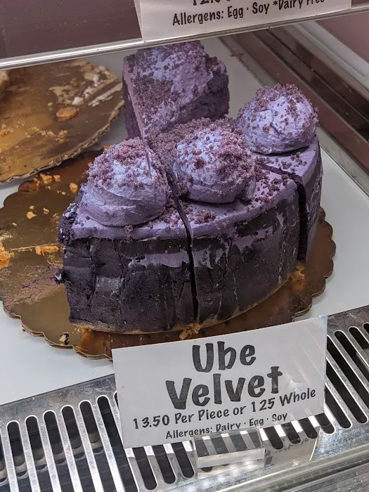 Posh Pop Bakeshop Picture 8