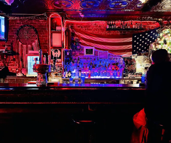 Blue Ruin Bar Picture 6