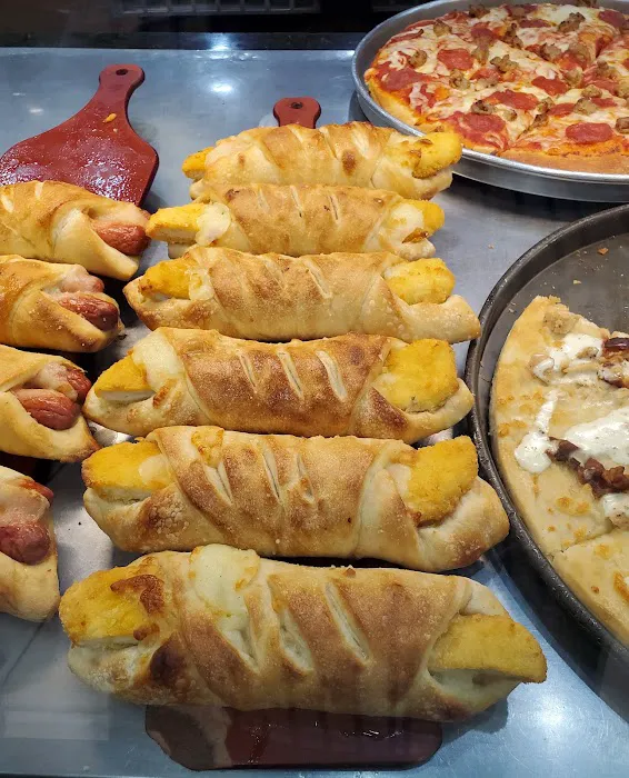 Villa Pizza Picture 4