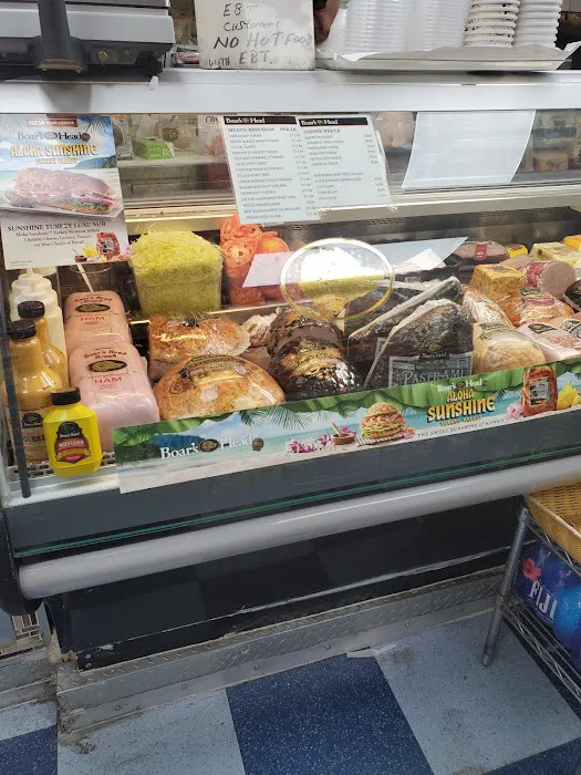 Port Authority Food & Deli Picture 5