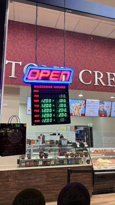 Cold Stone Creamery Picture 6