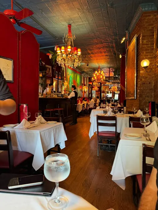 Chez Josephine Picture 10